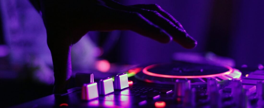 Top 5 Free Synth VSTs in 2026: Zero-Dollar Monsters for Electronic Music Top 5 Free Synth VSTs in 2026: Zero-Dollar Monsters for Electronic Music